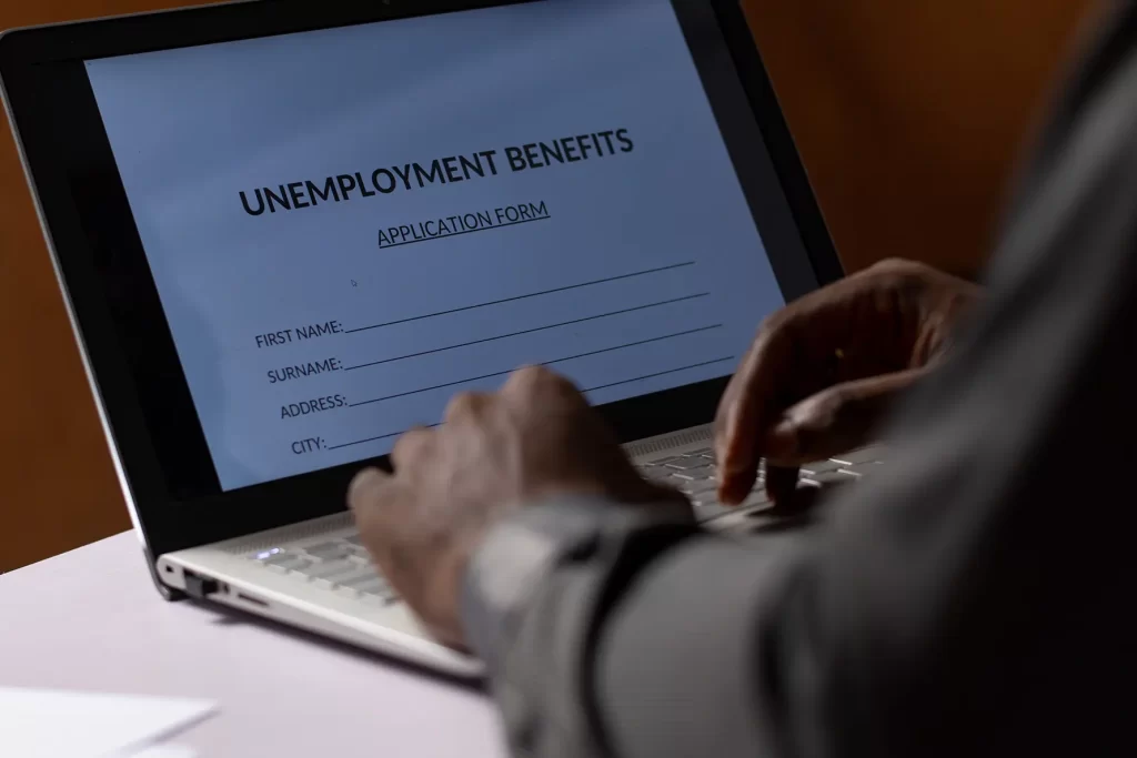 ลงทะเบียนว่างงาน ได้เงินเท่าไหร่