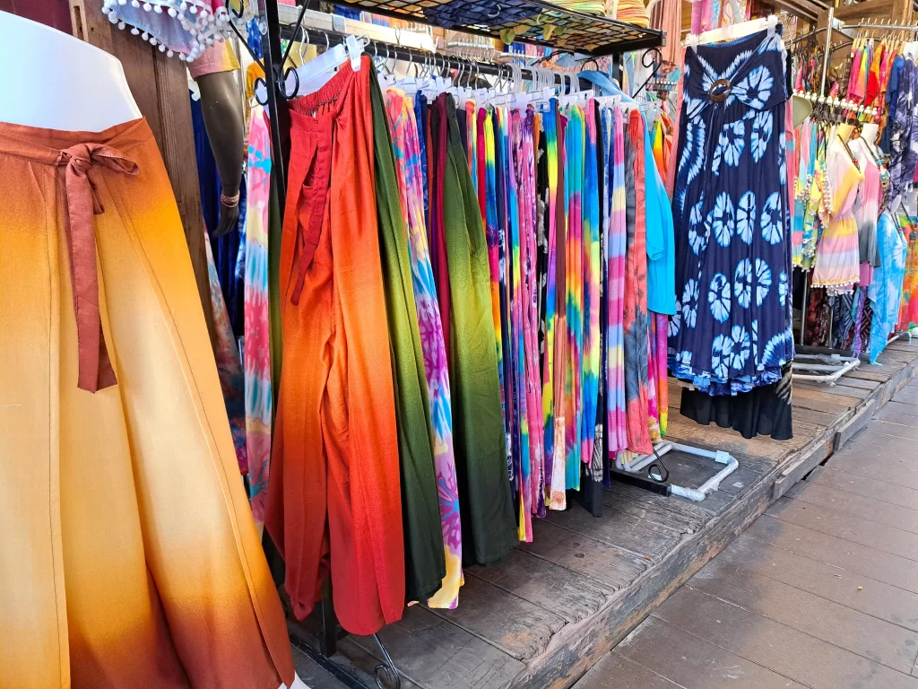 รายได้เสริม ขายของตลาดนัด